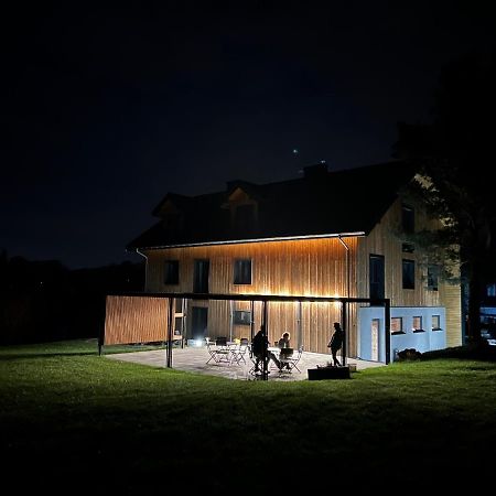 Garden Loft Villa Roczyny Eksteriør bilde