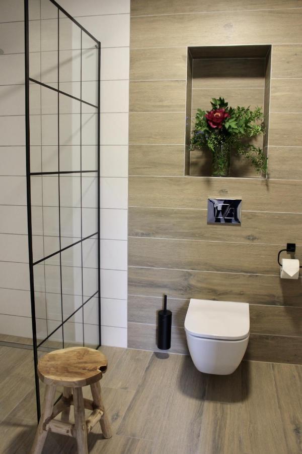 Garden Loft Villa Roczyny Eksteriør bilde