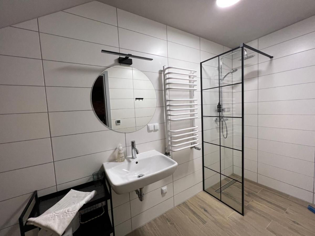 Garden Loft Villa Roczyny Eksteriør bilde